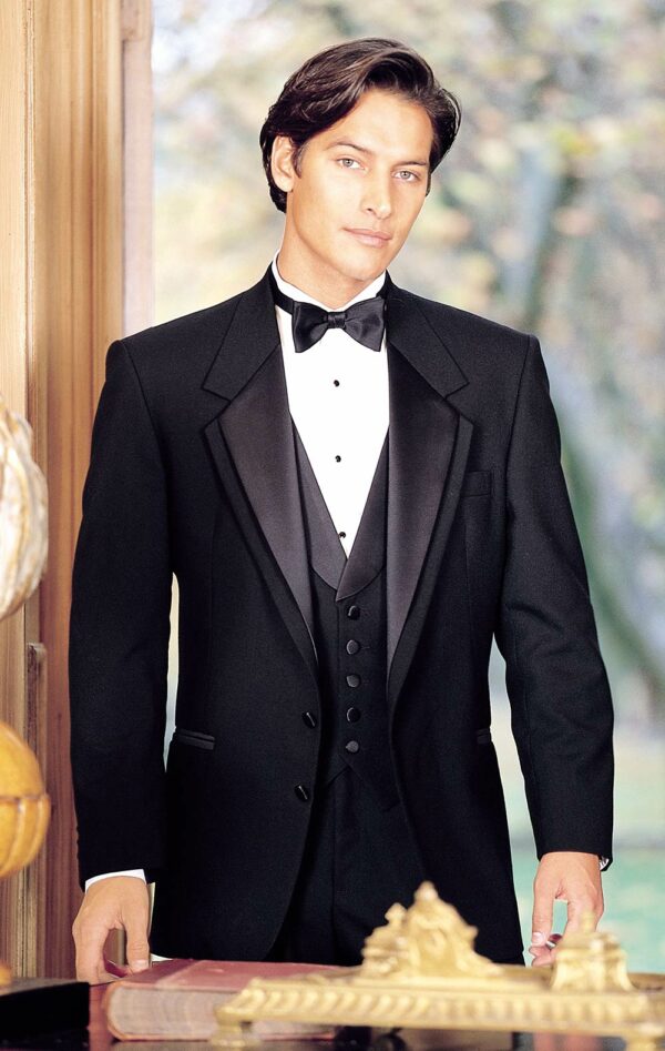 'Double Notch' 2-Button Tuxedo Jacket by Oscar de la Renta